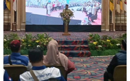 Gubernur Lampung menggelar may day bersama Serikat Pekerja
