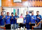 Kunjungan Silaturahmi, KAMPUD Beri Penghargaan Ke Bupati Lampung Timur Sebagai Bupati Responsif