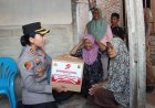 Wujud Peringati Hari Bhayangkara, Kapolres Lamtim Bantu Warga Korban Puting Beliung