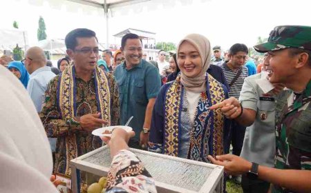 Kunjungan Kerja Menteri Koordinator Pemberdayaan Masyarakat Republik Indonesia Dalam Rangka Mendukung Program Desaku Maju di Provinsi Lampung.