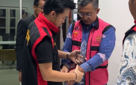 Dua Tersangka Korupsi Bimtek Rp1 Miliar di Pringsewu Resmi Ditahan