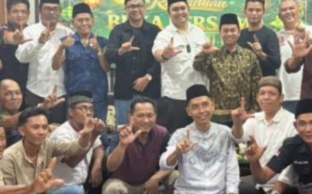 Pengurus KWRI Metro  Buka Puasa Bersama serta Berbagi Takjil