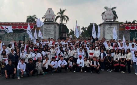 Ziarah ke TMP Tanjung Karang, PSI Bandar Lampung Tanamkan Semangat Juang Generasi Muda